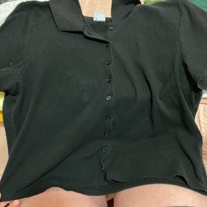 Short sleeve crop top